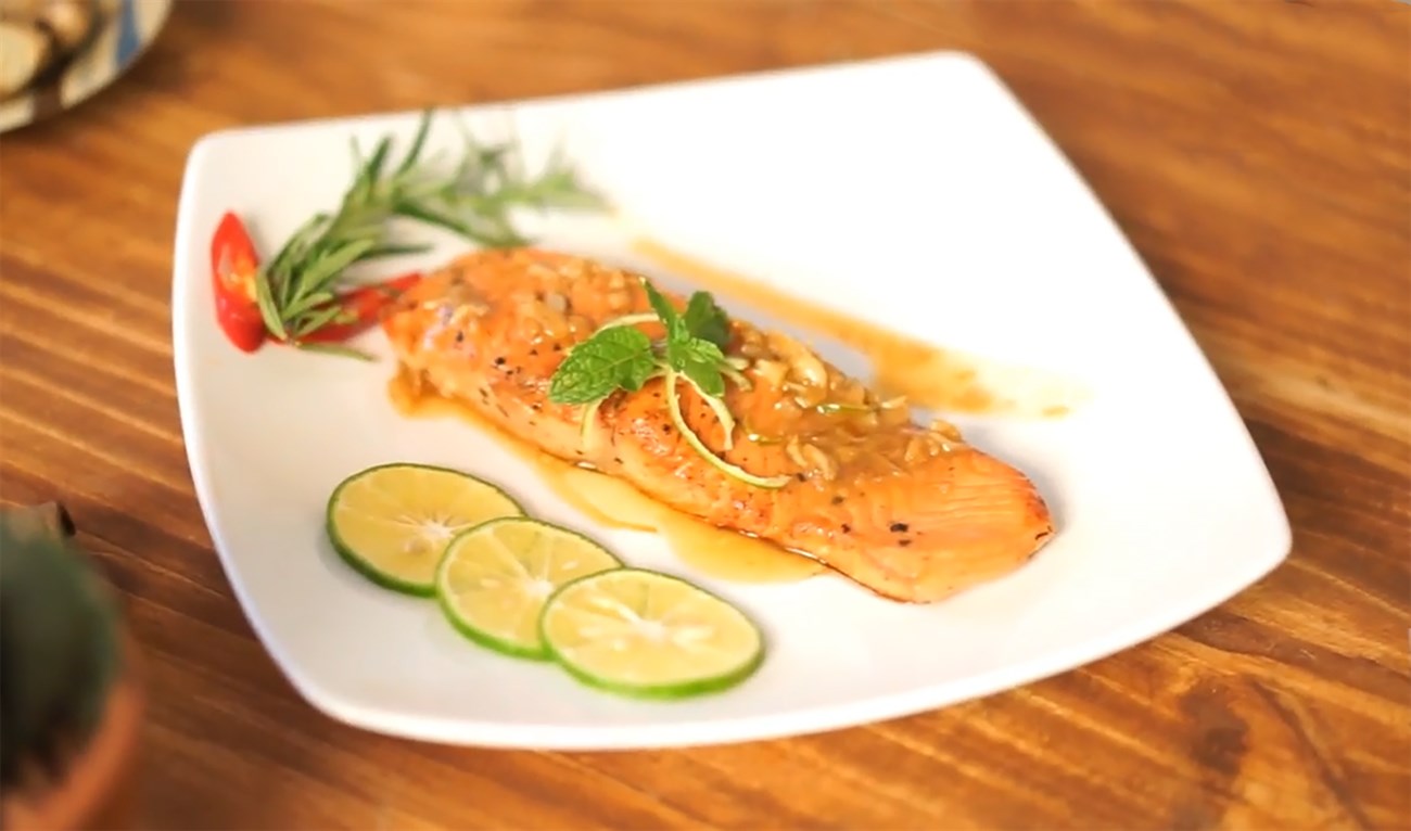 Cá hồi sốt cam tươi