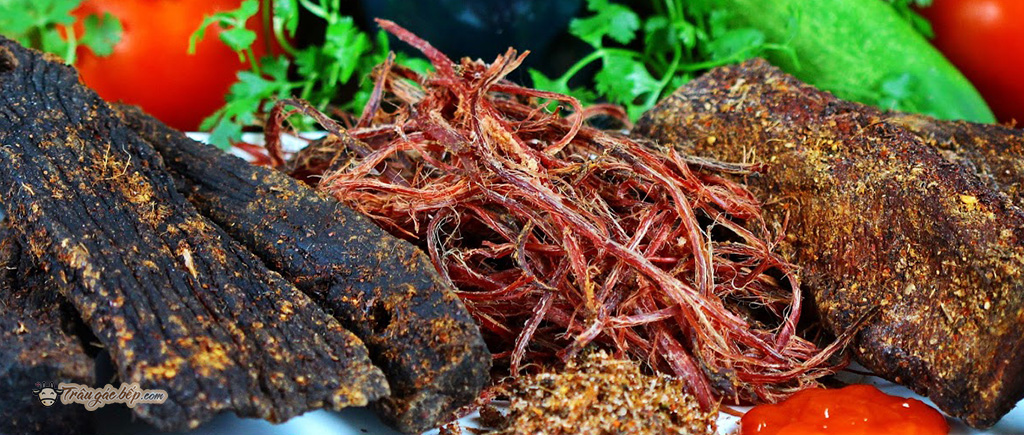 Thịt trâu khô Lào